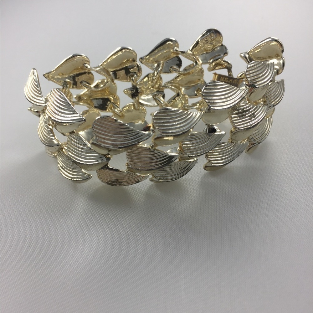 Vintage BSK Goldtone Hearts Bracelet